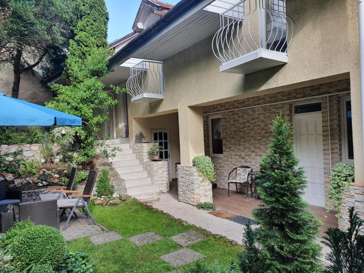 Hotel Romantik Eger Ngoại thất bức ảnh