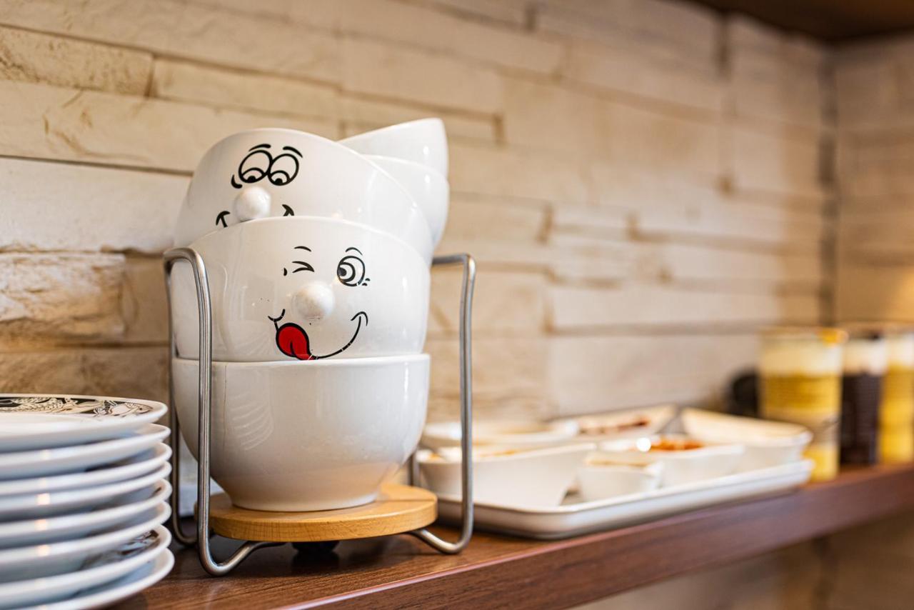 Hotel Romantik Eger Ngoại thất bức ảnh