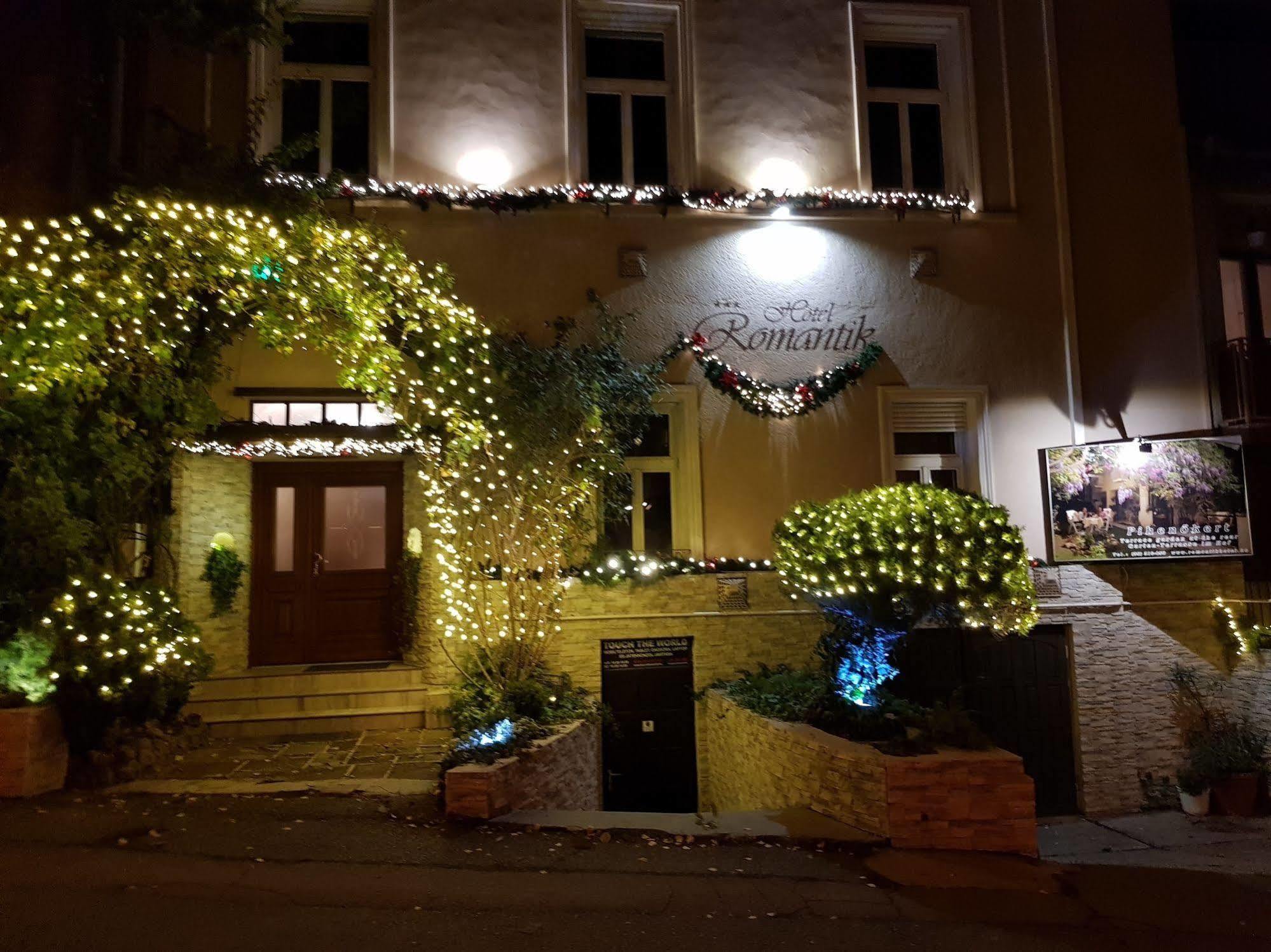 Hotel Romantik Eger Ngoại thất bức ảnh